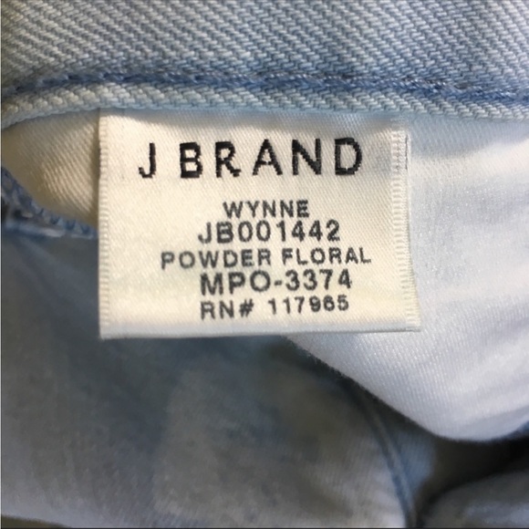 J Brand Wynn’s Floral cropped straight jean - Picture 7 of 12
